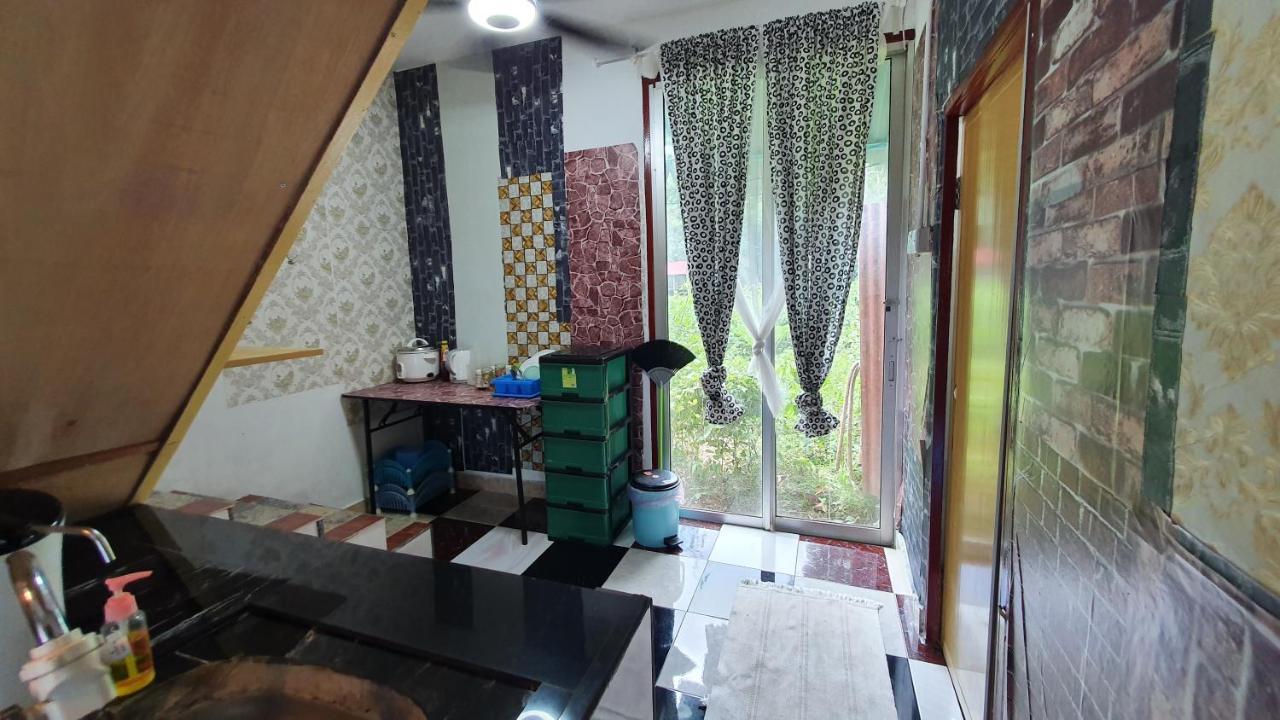 Chalet Kampong Semawar Kuala Kangsar Exteriér fotografie