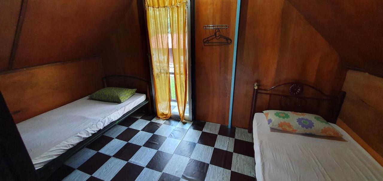 Chalet Kampong Semawar Kuala Kangsar Exteriér fotografie