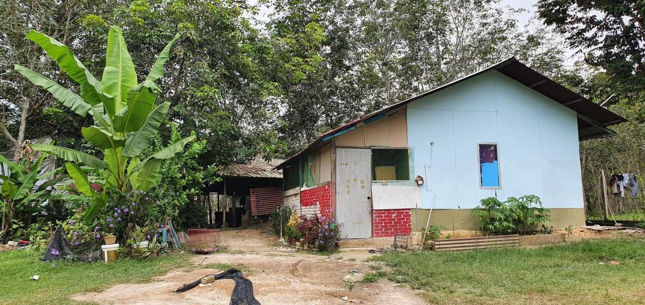 Chalet Kampong Semawar Kuala Kangsar Exteriér fotografie