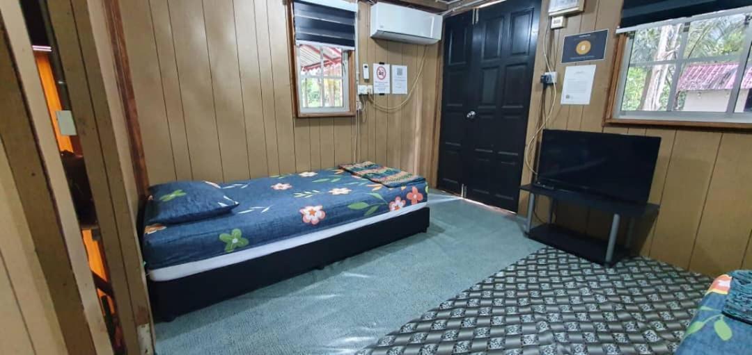 Chalet Kampong Semawar Kuala Kangsar Exteriér fotografie