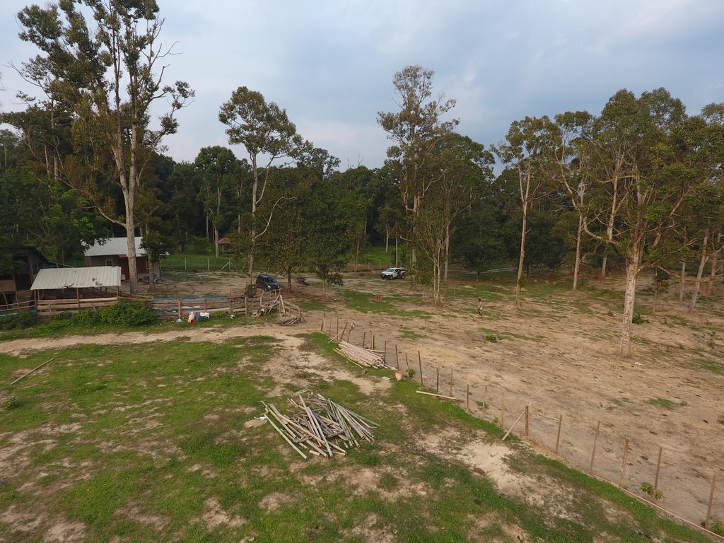Chalet Kampong Semawar Kuala Kangsar Exteriér fotografie